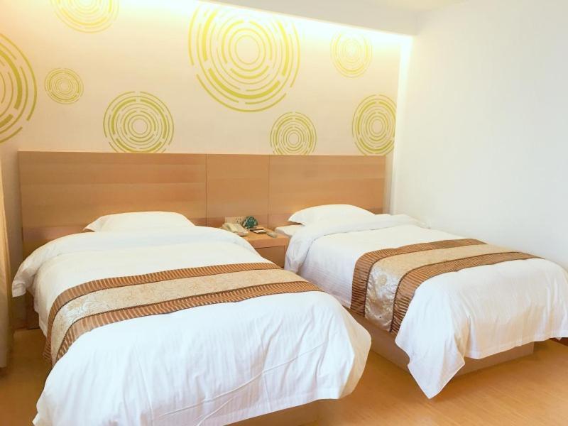 Greentree Inn Jiangxi Fuzhou Gandong Bridge Express Hotel Bagian luar foto
