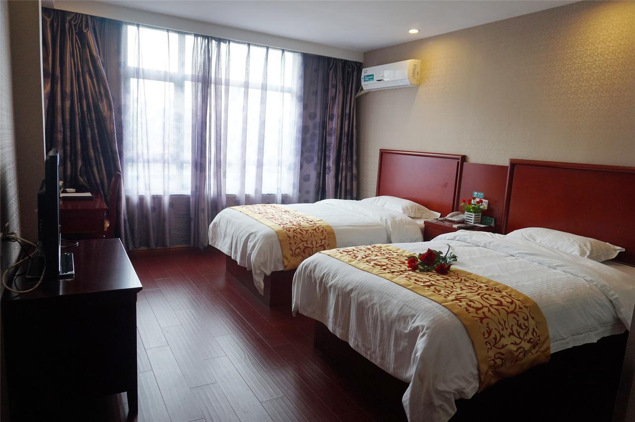 Greentree Inn Jiangxi Fuzhou Gandong Bridge Express Hotel Bagian luar foto
