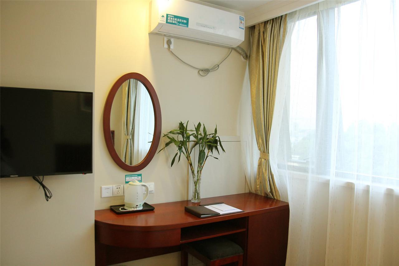 Greentree Inn Jiangxi Fuzhou Gandong Bridge Express Hotel Bagian luar foto