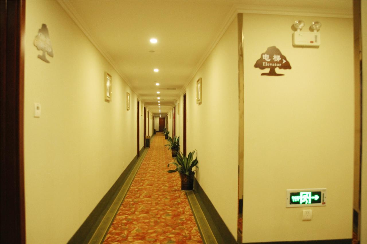 Greentree Inn Jiangxi Fuzhou Gandong Bridge Express Hotel Bagian luar foto